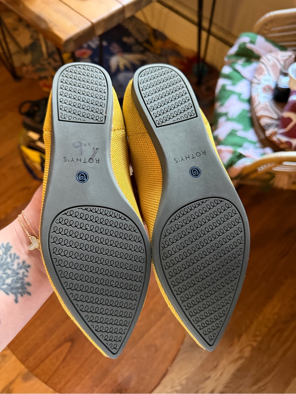 EUC Rothy's Yellow Pointed Knit Flats with Blue Trim - Picture 5 of 5